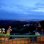Nyaraló Miklica Klis